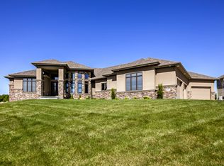 5002 S 235th St, Elkhorn, NE 68022