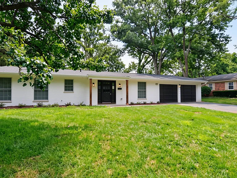 113 Fieldstone Dr — Photo 2