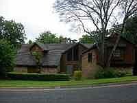 1st image of 3005 White Oak Dr