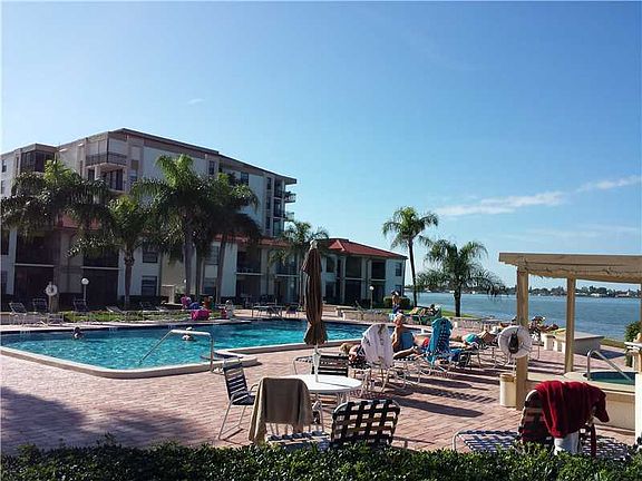 4th image of 6145 Sun Blvd APT 504