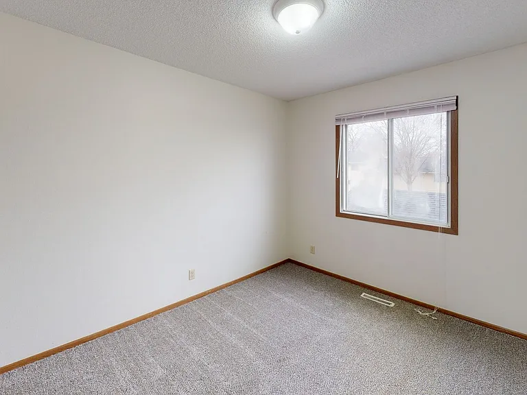 1107 Delaware Ave — Photo 9