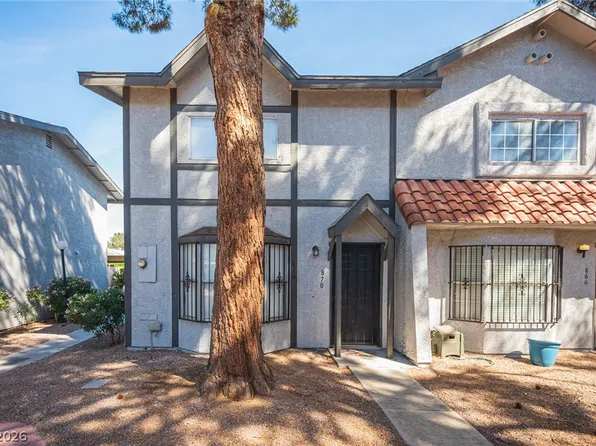 870 Stainglass Ln, Las Vegas, NV 89110