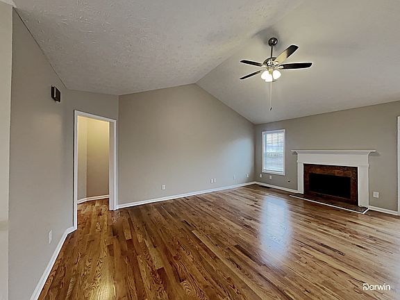 5th image of 343 Bentcreek Dr