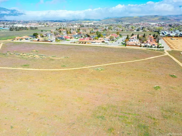 0 Pinon St, Tehachapi, CA 93561