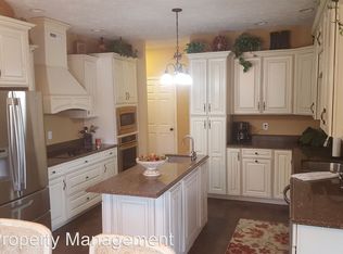 6348 Alaska Ln, Carterville, IL 62918