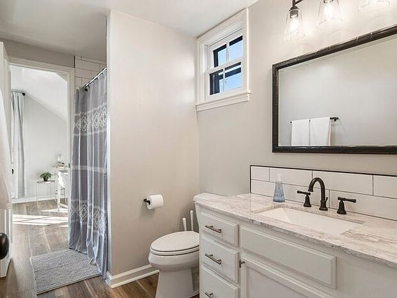 3rd image of 2608 E 17th Pl