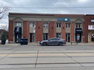 3003 Lake Shore Blvd W #3, Toronto, ON M8V1K2