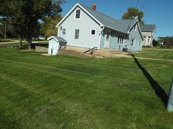 303 S Center St, Browntown, WI 53522