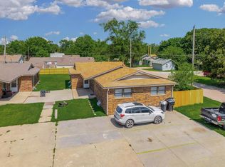 602-604 N Richmond Ave, Wichita, KS 67203