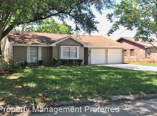 205 Grantham Rd, Baytown, TX 77521