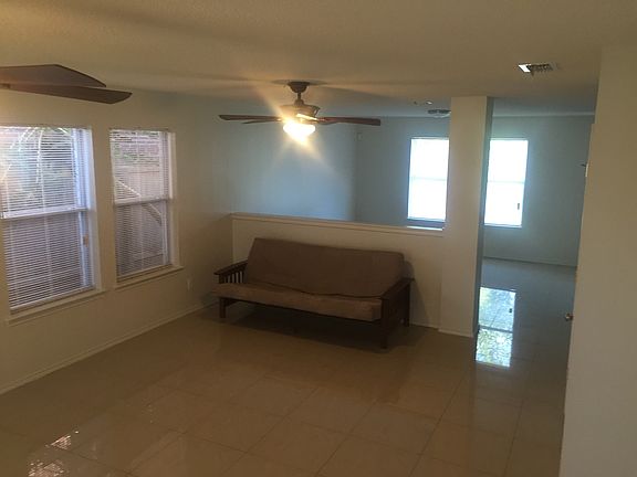 4th image of 5714 N 34th St