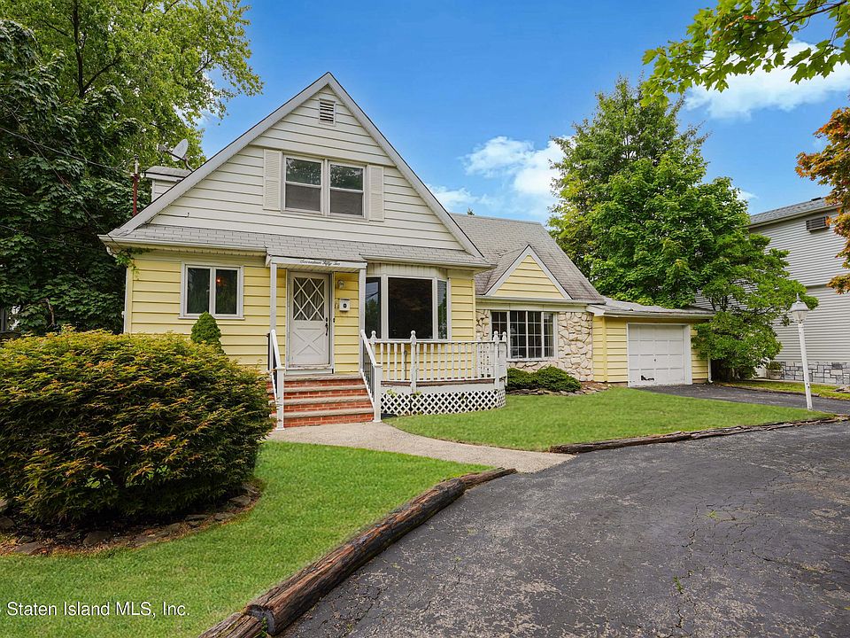 1st image of 1752 Carlton Ave