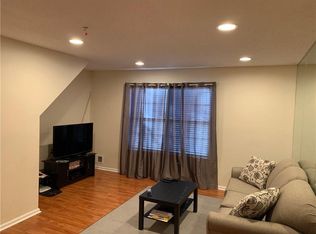 113 Prestwick Way, Edison, NJ 08820