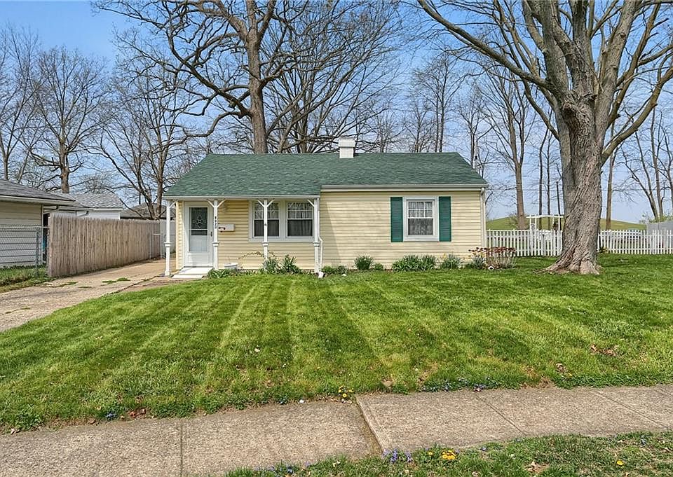 1st image of 8320 E Lee Ct