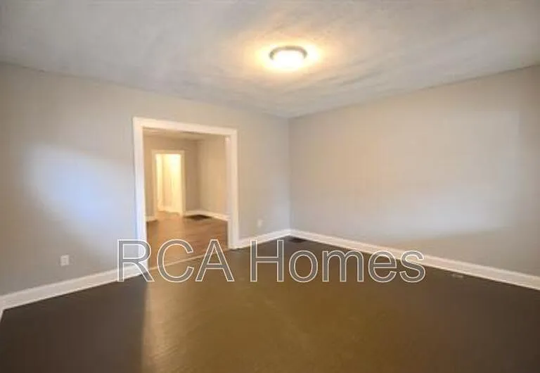 3618 Salem St — Photo 14