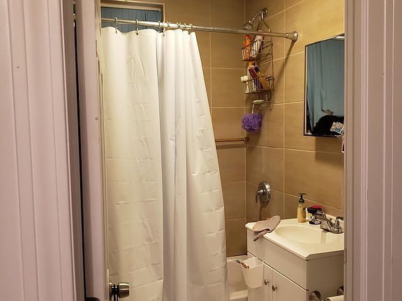 5th image of 79 Beacon Ave APT 5