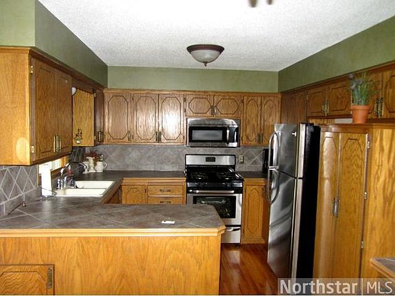 3rd image of 5314 Carolyn Ln