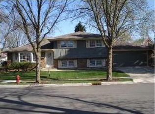 2319 Taylor St, Joliet, IL 60435