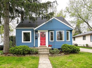 1591 Cambridge Rd, Berkley, MI 48072