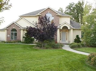 8032 Mystic Dr, Fort Wayne, IN 46835