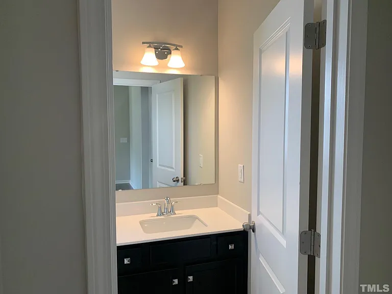 7104 Commodity Ct — Photo 14