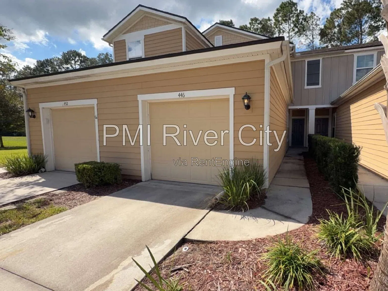 2 bed, 2.5 bath, 1346 sqft, $1,900 — Photo 4