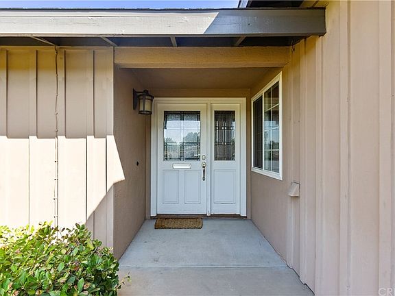 4th image of 20741 Martha St