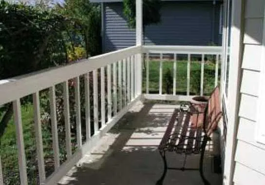 3 bed, 1200 sqft, $2,595 — Photo 2