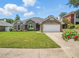 1913 Windsor Dr, Mesquite, TX 75181