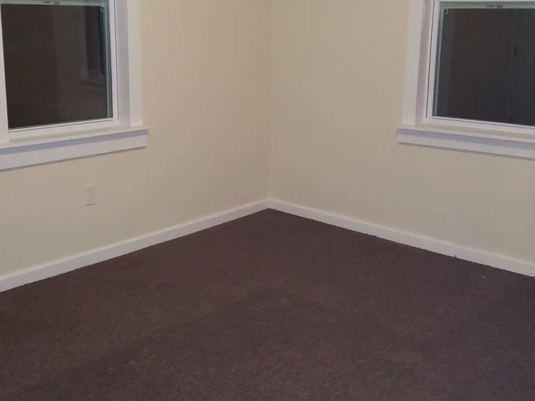 375 Elm St #3R — Photo 8