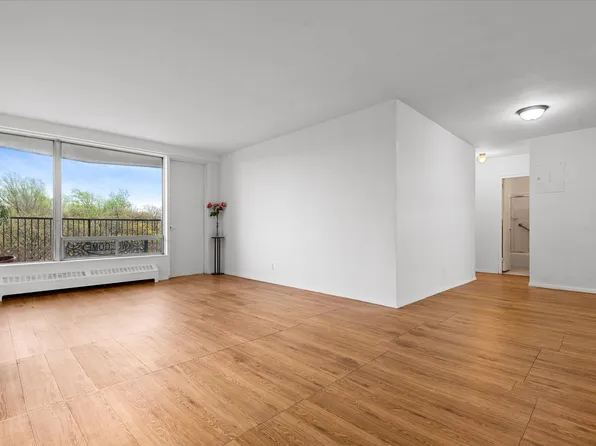 90-60 Union Tnpk image 5 of 33