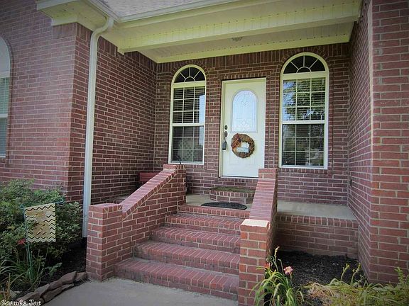 5th image of 1743 Yorkshire Dr