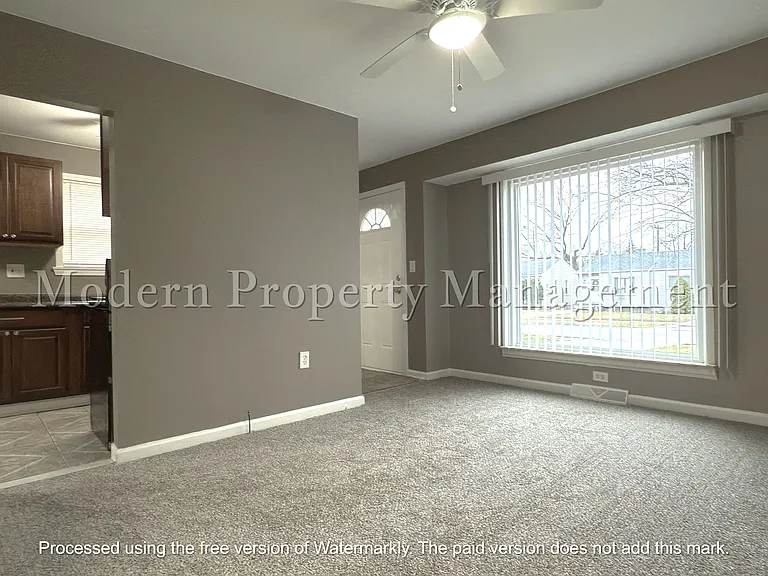 6757 Cornell St — Photo 2