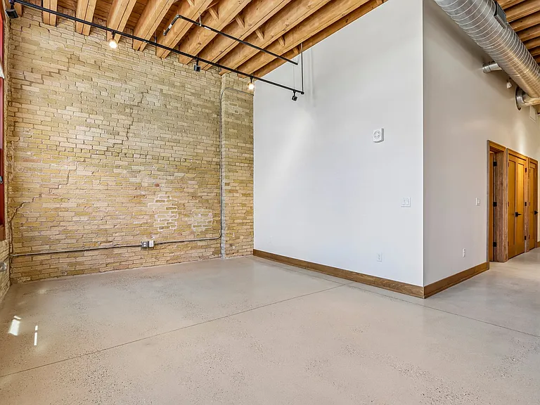 Ward House — Photo 159