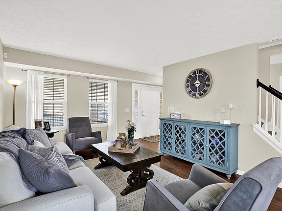 4th image of 9682 Indigo Ln