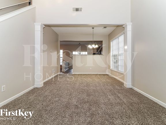 5th image of 1730 Taynton Cir NW