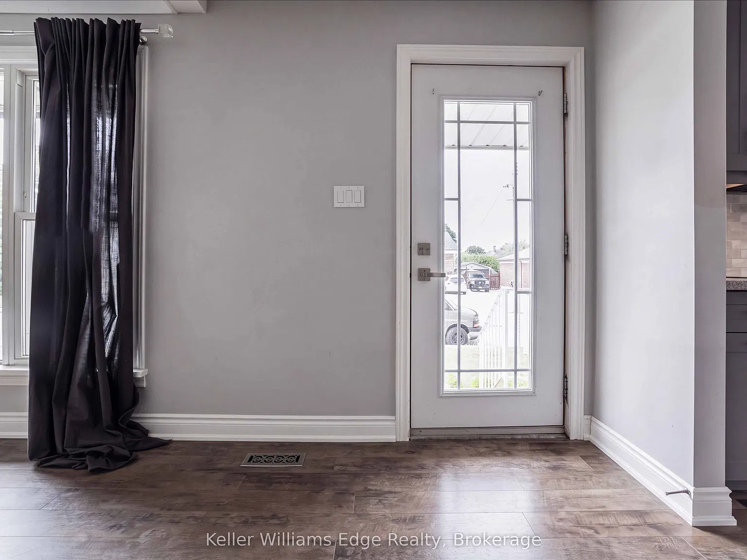 3 bed, $2,500 — Photo 4