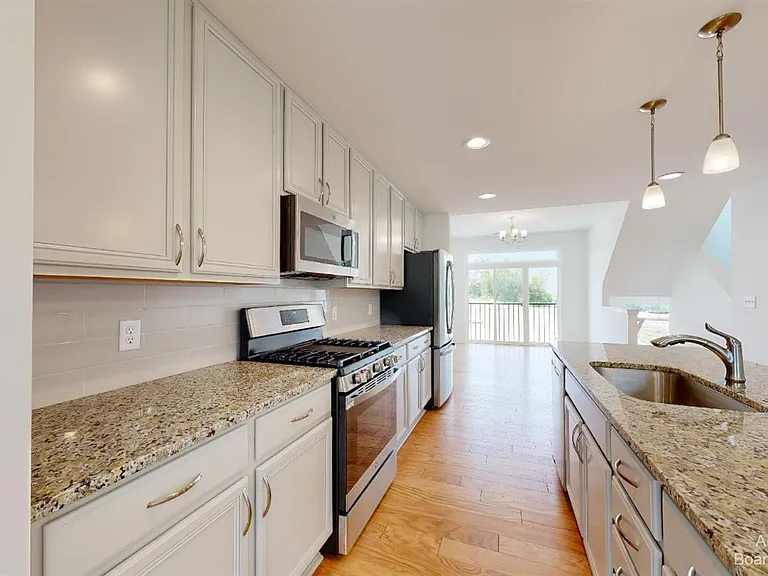 2741 Bristol Ridge Dr — Photo 9