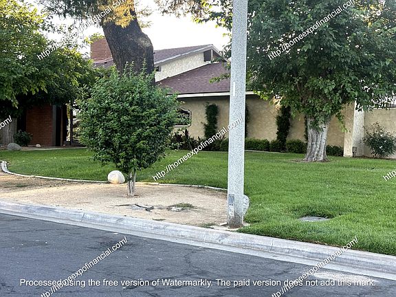 3rd image of 14991 Starmont St