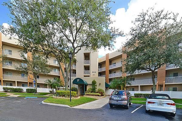 Home For Sale In Kings Point