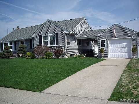 2nd image of 917 Brent Dr