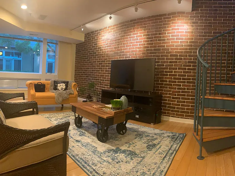 36 Moore St #12 — Photo 10