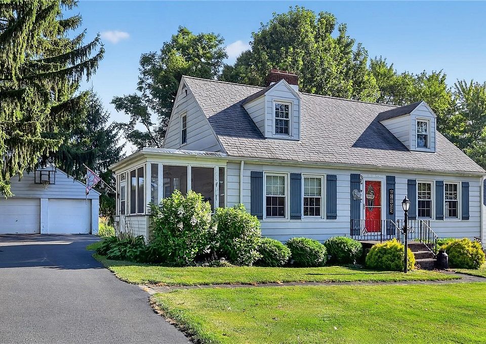1st image of 34 Venloe Dr
