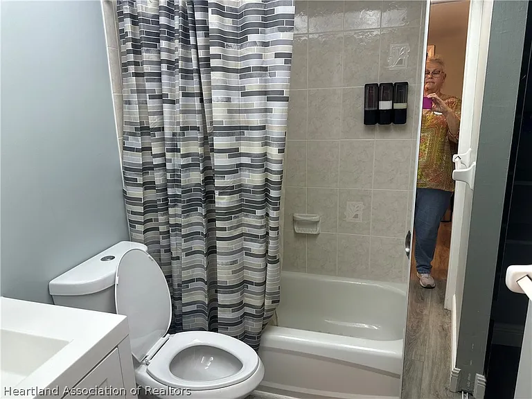 102 Fairway Ct #102 — Photo 7