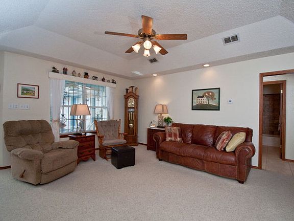 2nd image of 2009 Palmer Dr
