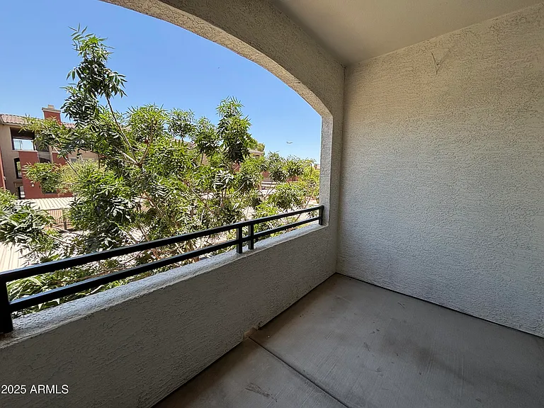 5345 E Van Buren St #261 — Photo 18