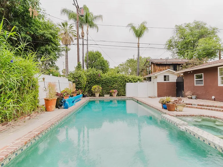 13405 Tiara St — Photo 47