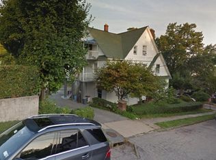 32 Hill Ter #3, Yonkers, NY 10701