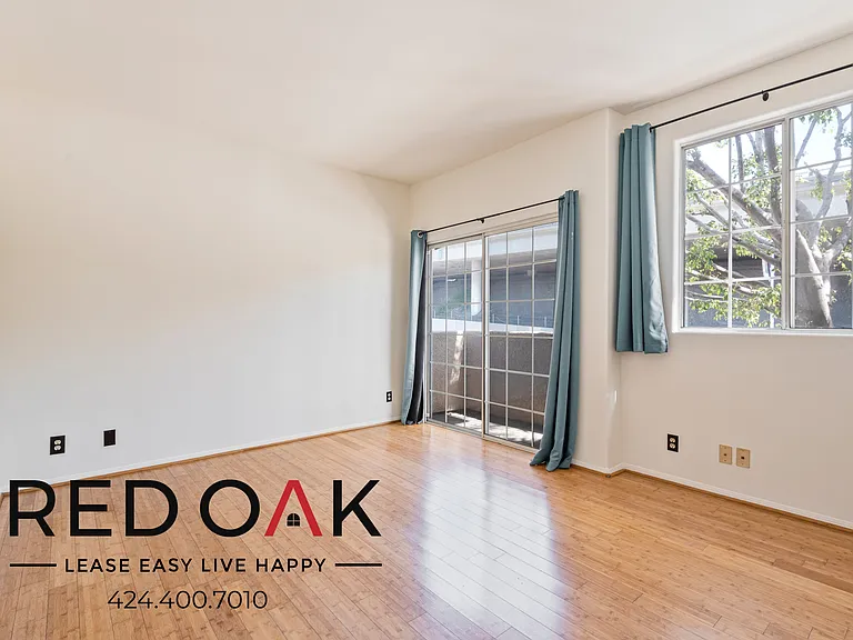 2463 Sawtelle Blvd #101 — Photo 6