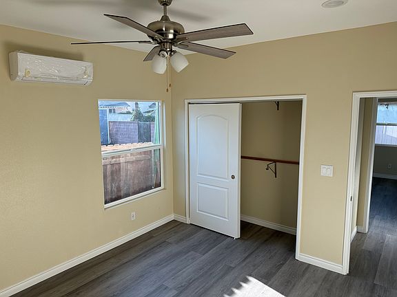 2nd image of 1831 W 51st St